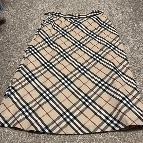 Authentic Burberry Nova check plaid midi skirt womens size 0 - Picture 5 of 8